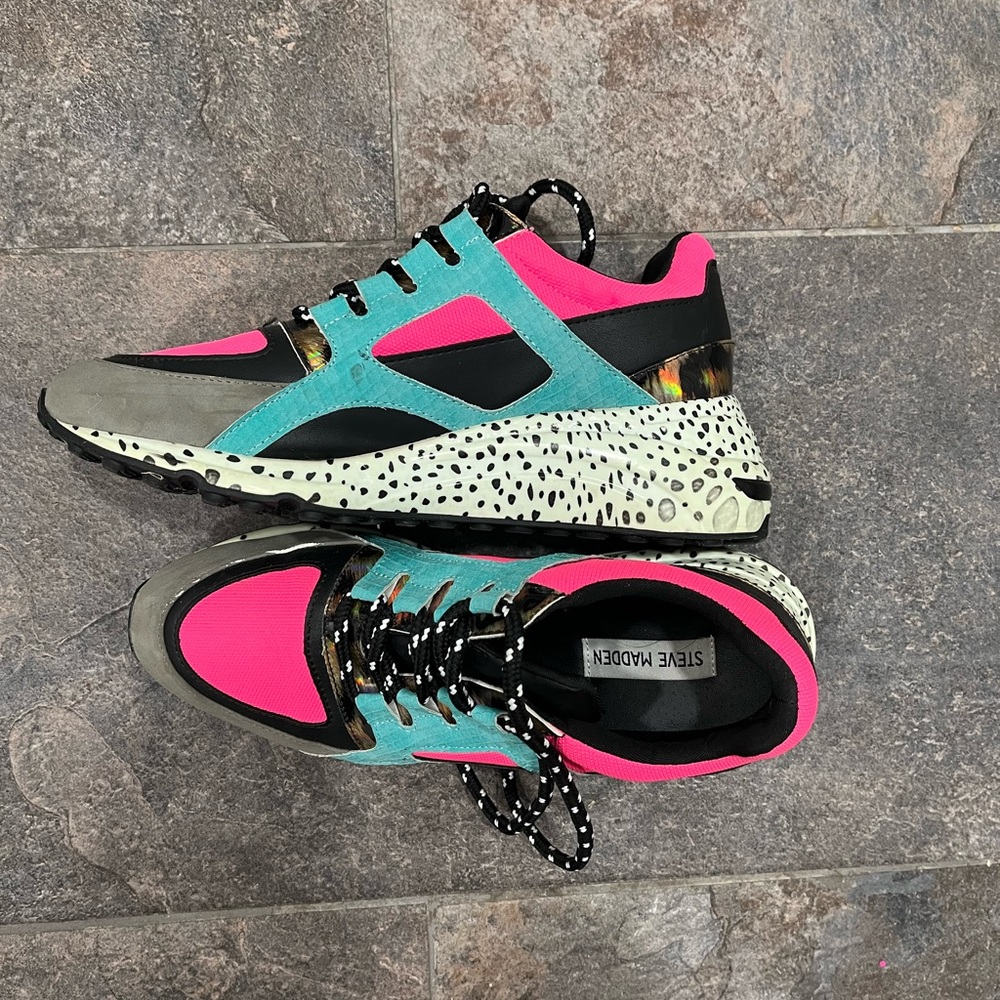 Steve Madden Barra Pink Animal Print Womens Sneakers Size 10